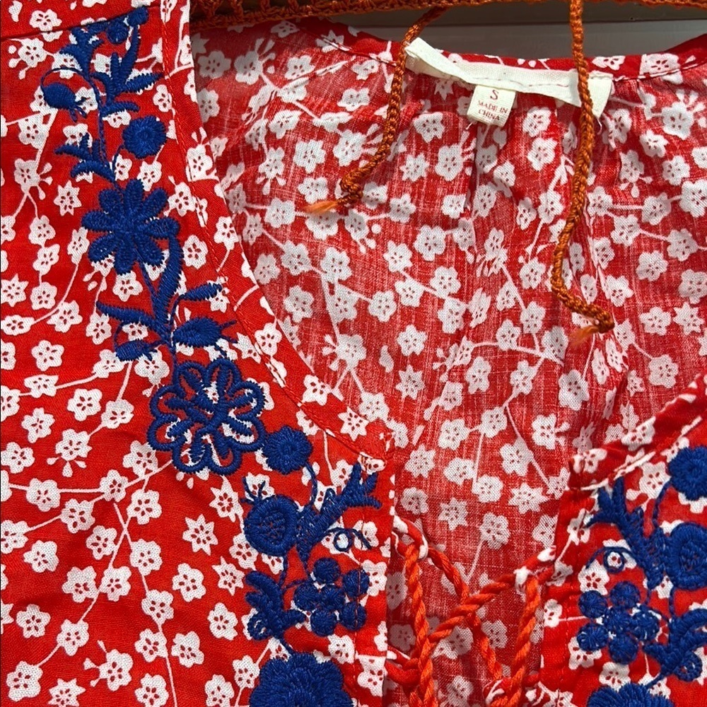 Solitaire Red / White Long Sleeve Tunic with blue embroidered bohemian top small - Picture 3 of 7